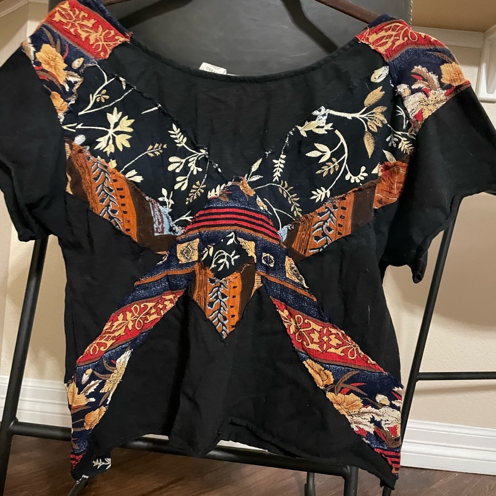 Urban Outfitters Cropped T-Shirt